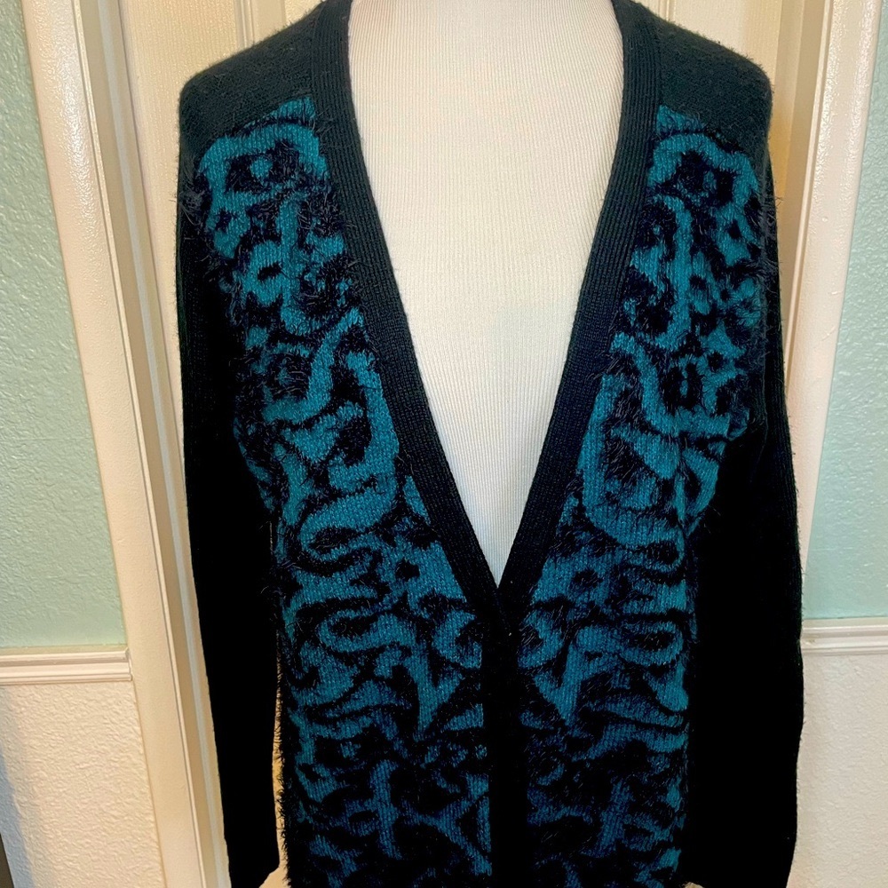 Hinge Single Closure Soft Furry Shag Cardigan Sweater Teal Black M - Main Image